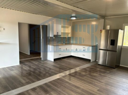 BOX SPACE Giá bán buôn Thùng vận chuyển 40ft Nhà đổi mới Giá tốt Nhà Prefab Thùng nhà với nhà bếp